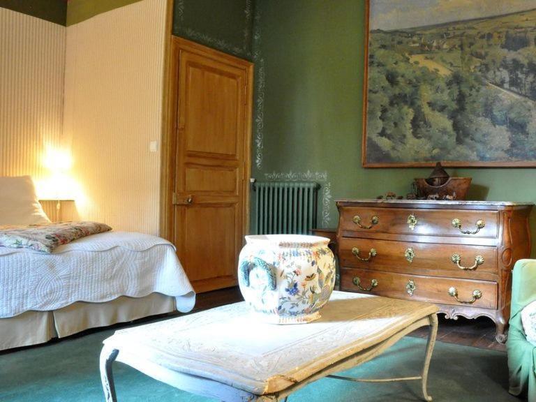 La Marronniere Hotel Cheffes-sur-Sarthe Ruang foto